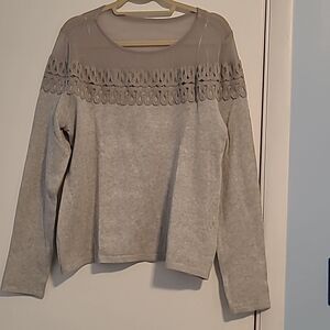 Venus women's XL grey sweater